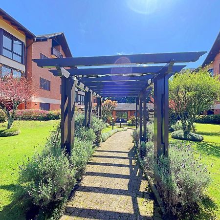 Aconchegante Apto 3 Dorm. Com Piscina Aquecida Gramado Ngoại thất bức ảnh