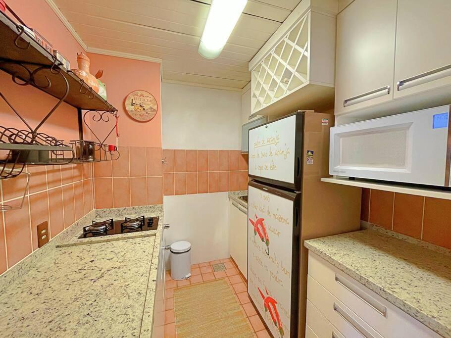 Aconchegante Apto 3 Dorm. Com Piscina Aquecida Gramado Ngoại thất bức ảnh